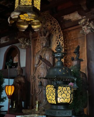 楽天市場】中金掛軸 掛け軸 臨済宗妙心寺派用ご本尊脇侍30代飛脚